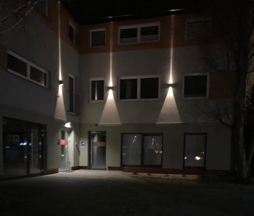 Q Apartamenty Mirkow Exterior photo