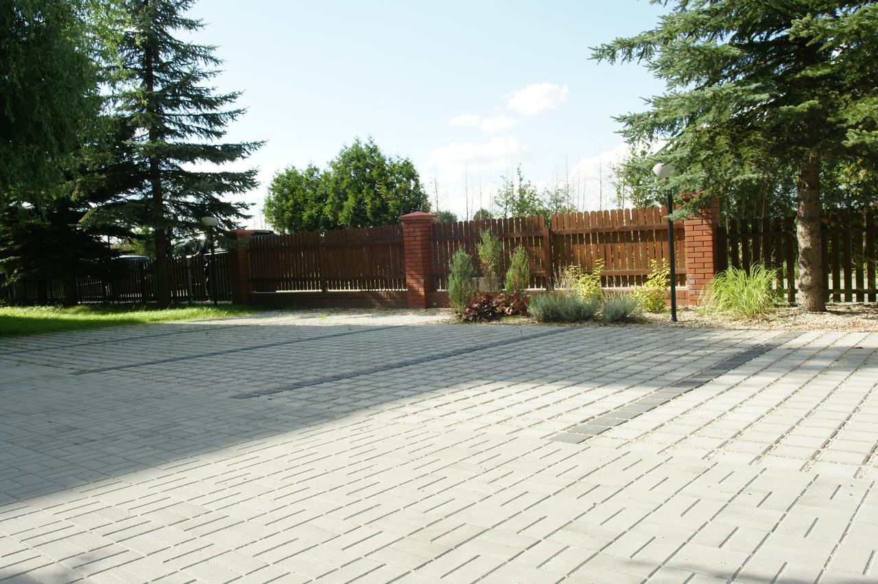 Q Apartamenty Mirkow Exterior photo