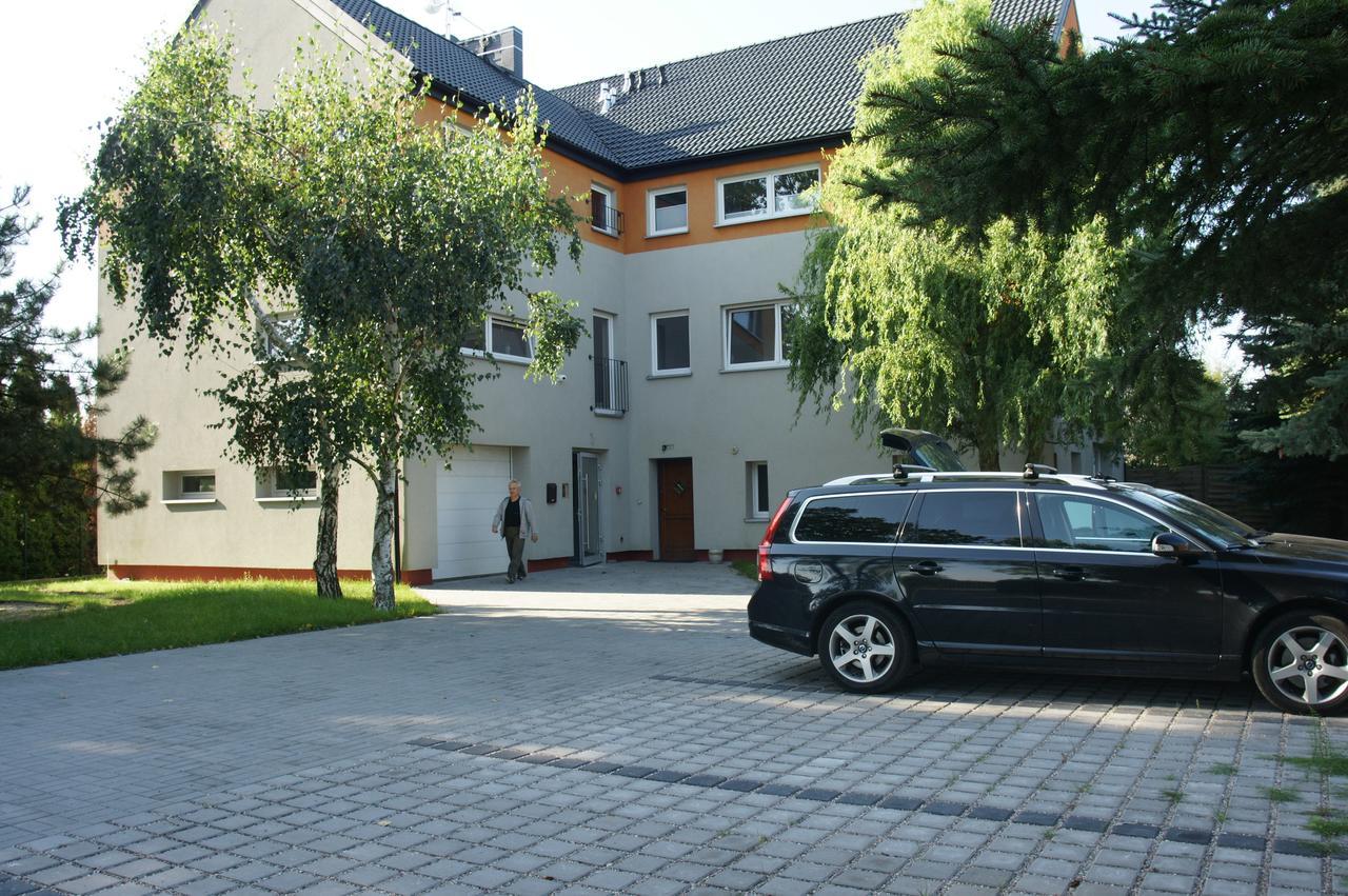 Q Apartamenty Mirkow Exterior photo