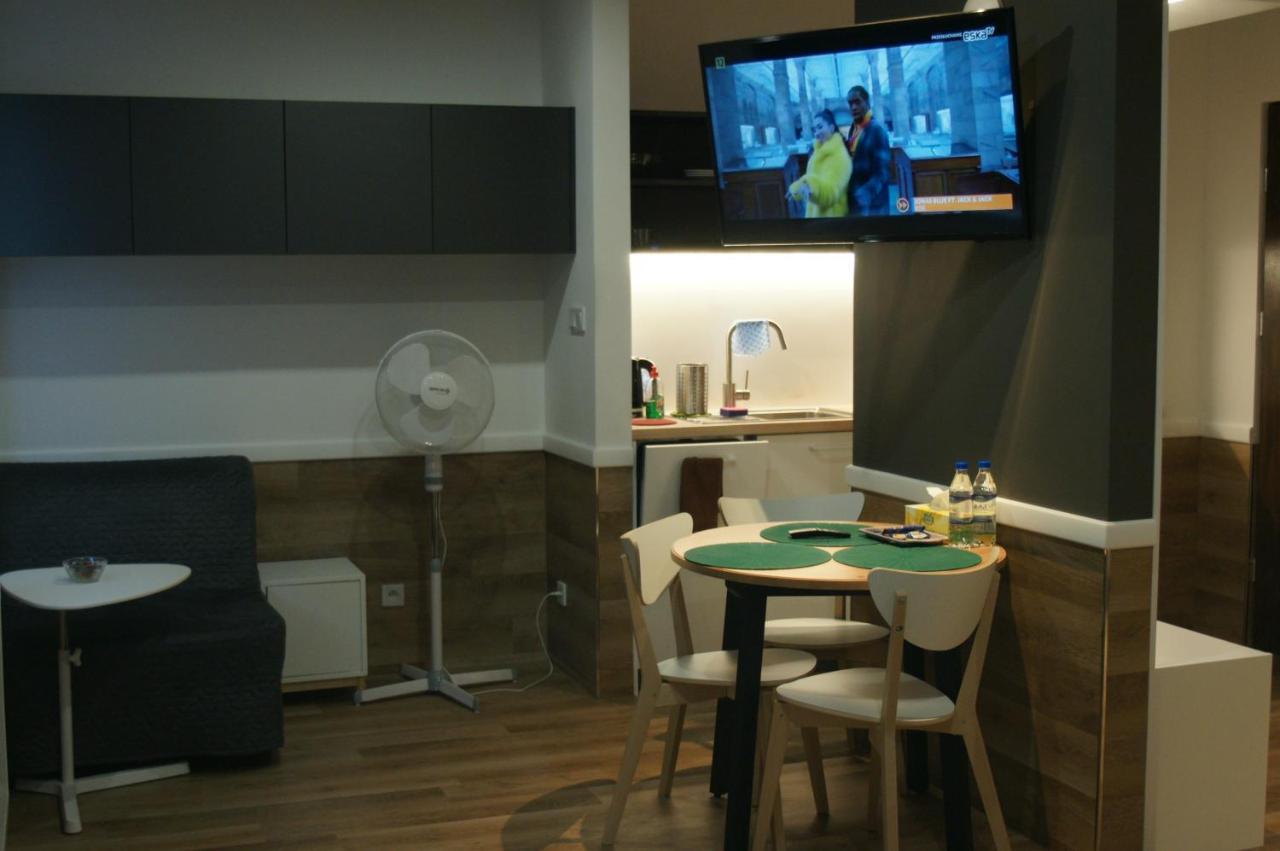 Q Apartamenty Mirkow Exterior photo